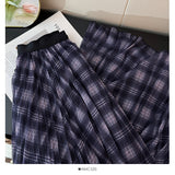 Korean Version Of The Retro Temperament Lattice Half-Dress Woman Autumn 2025 High-Waisted Folding Loose Umbrella Skirt
