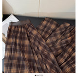 Korean Version Of The Retro Temperament Lattice Half-Dress Woman Autumn 2025 High-Waisted Folding Loose Umbrella Skirt