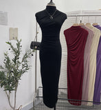 Ceclent Unique Dress With Thin Folds And Hips High-Collar After The Opening Of The Fork Dress 8858