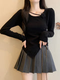 Design Sense Of A Small Irregularly Tailored Short Top Women's Early Autumn 2025 New Set-Up Knitted Sweater