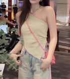 Spice Girl Beauty Back With A New Temperament Design With A New Temperamental Design Tilt Shoulder Knitting Irregular Waistcoat Sleeveless Top 2025