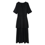 Explosion Fashion Trend Two-Color Knitted Splicing Pressure Folding Dress