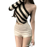Design-Sensitive Black And White Striped Long-Sleeved T-Shirt For Women's Autumn Short-Num Empathic Slanted-Shouldered Hottie Top