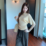 Unique Beautiful White Thin Round Collar Five-Sleeve Knitted T-Shirt For Women 2026 Summer New French Small Shirt
