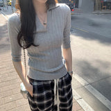 Design Sense Niche Collar Repair Inside The Middle Sleeve Knitted Shirt Spring 2025 New Body Repair V-Neck Top