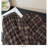 Korean Version Of The Retro Temperament Lattice Half-Dress Woman Autumn 2025 High-Waisted Folding Loose Umbrella Skirt