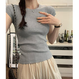 Grey Shoulder Short T-Shirt Girl 2025 New Slimming Summer Short-Sleeved Hottie Knitted Top
