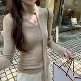Entering The Autumn Han Ling Wearing A Round Neck With A V-Neck Knitted Shirt Woman 2025 New French Body Repair With The Bottom Top
