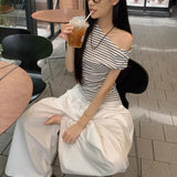 Small Design With A Slanted Shoulder Short-Sleeved T-Shirt Hottie Slimming Alone Special To The Side-Striped Top Summer