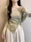 Design Sense Of A Small Irregularly Tailored Short Top Women's Early Autumn 2025 New Set-Up Knitted Sweater