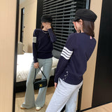 Unique And Beautiful White Inside Sweater Knitted Bottom Shirt Women 2025 Autumn And Winter Hem To The Waist Design Blouse