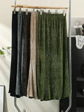 In The Autumn Of 2025, The New Velvet Broced Fishtail Half-Dress Woman Retro High-End Feeling Leaves Side Hundred Folded Bag Hips Long Skirt
