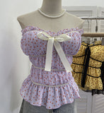Bodrum-Smeared Waistcoat With Chest Cushions Against Colored Bows And Bows Trinkles And Sleeveless Tops 8183