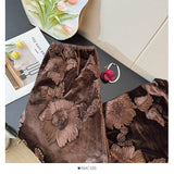 French Elegant Temperament Embroidered Flowers Velvet Dress Autumn 2025 High-Waist A Word Loose Swing Long Dress