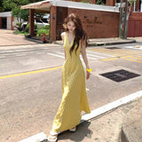 French Temperament V-Neck Yellow Lattice Waist-Skin-Skin-Hanging Neck Dress Thai Seaside Tourism Holiday Dress Woman