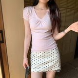 Light People Know Wearing Gray Folded V-Neck Shoulder Short-Sleeved T-Shirt Women's Summer 2026 New Fire Age Reduction Shirt
