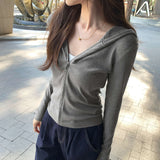 Early Autumn Unique Super-Looking Hooded Long-Sleeved Shirt Women 2025 New Leisure Sports Outside Sun Protection Top