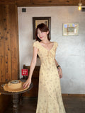 Design Sense V-Necked Flower Short-Sleeved Dress Women's Summer Niche Slim Waist Long Dress Gentle Style Dress