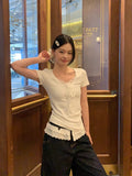 Design-Sensitive White Lace V-Neck Front Shoulder Short-Sleeved T-Shirt For Women's Summer New Slim Design With A Slim Unique Top