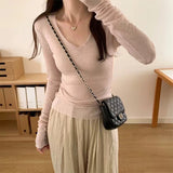 Smashing Hottie Thin Long-Sleeved Knitted Shirt Girl Early Autumn New Design Sense V-Neck T-Shirt Put On The Dress