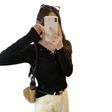Korean Dark Buckle Design Feels White Inside The Bottom Shirt Women's Autumn And Winter Niche Does Not Hit The Thin Long-Sleeved T-Shirt Top