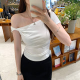 Pure Hot Girl Style Green Slanted Shoulder Repair Short-Sleeved T-Shirt Woman 2025 Summer New Sexy Bare Shoulder Short Top