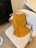 Little Xiangfeng V-Neck Knitted Sleeveless Vest Women's Autumn High-End Horse Clip Cardigan Small Back Hollow Top