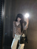 Vintage V-Necked Leopard-Print Strapped Long-Sleeved Shirt Women 2026 Summer Thin Sunscreen Shirt French Thin Temperament Top