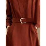 Light Luxury Temperament V-Neck Design-Sense Dress Dress Women's New Spring 2025 Collar To Collect Waist Thin A Skirt Tide