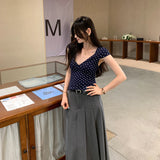 Spice Girl Style Deep V-Neck Small Flying Sleeve T-Shirt Girl 2026 New Unique Early Summer Small Top