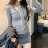 Design Sense With The Fluttering V-Neck Long-Sleeved Knitted Shirt Women Autumn 2025 New Slimming Super-Looking Single Wear Clothes