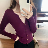 2026 Spring Shopping Mall Real Shot Button V Collar Inside The Bottom Of The Knitted Shirt Women Autumn And Winter Beautiful Ocean To Repair The Body Tide