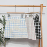 French-Style Light-Cooked Wind Coarse Flowers Lattice Short Skirt 2025 Spring And Autumn Small Fragrant Wind Showing Thin A-Word Bag Hip Skirt 8895
