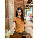 Vintage Slanted Shoulder T-Shirt Girl Summer Slimming Design Feel Shoulder-To-Shoulder Top
