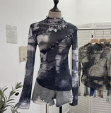 Pure Want To Play The Bottom Of The Long-Sleeved T-Shirt Design Hollow Print Irregular Mesh Yarn Personality Hottie Top 2629