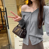 Korean Slanted Shoulder-To-Shoulder-To-Shoulder-Knitted Bottom-Up Woman 2025 Autumn And Winter Unique Beauty Wearing High-End Feel Top