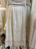 French Elegant Temperament Hollow Lace Dress Girl Autumn Winter High-Waist A Word Folded Loose Big Swing Skirt
